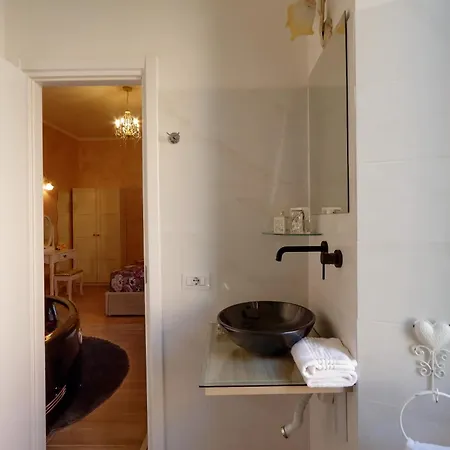 Deluxe Rooms&one Chilling Jacuzzi