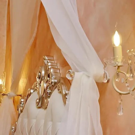 Deluxe And One Chilling Jacuzzi Πανσιόν 4*