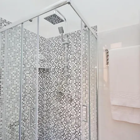 Maison d'hôtes Chilling Jacuzzi Suite&deluxe Rome
