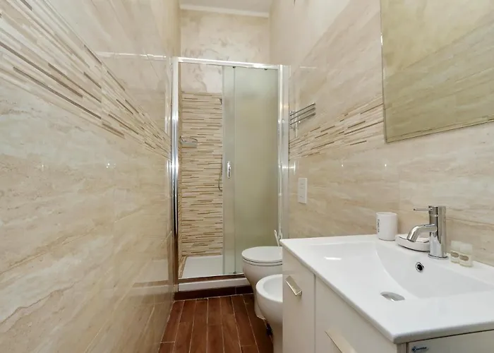 Deluxe Rooms&one Chilling Jacuzzi 4*